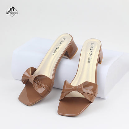 Fashionable Open-Toe Block Heel Shoes